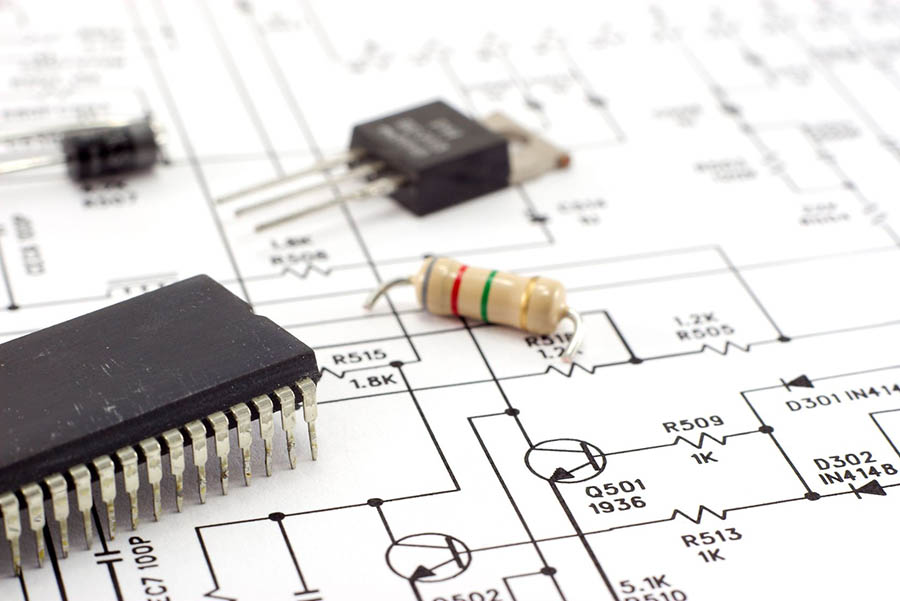 An image of analog circuit components.